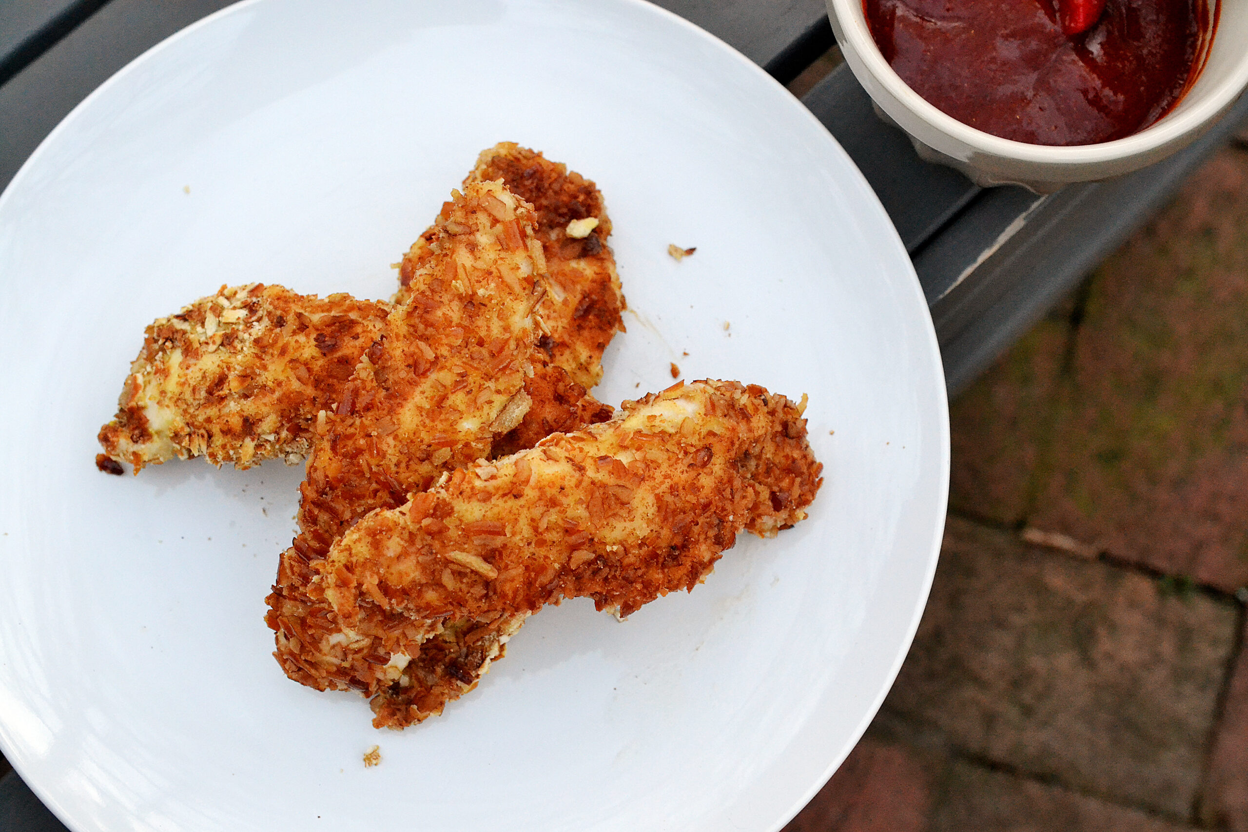 pretzel crusted chicken tenders with curry ketchup