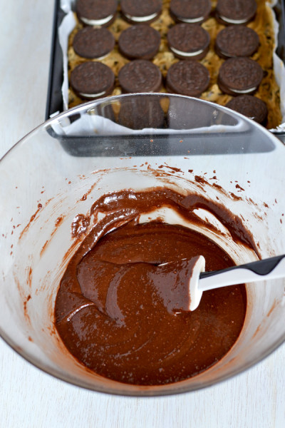 ULT-CHOC-CHIP-OREO-BROWNIES-6
