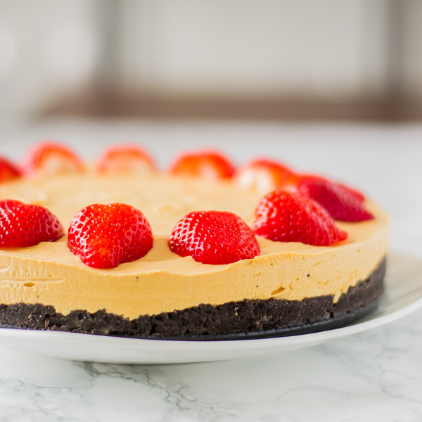 NO BAKE DULCE DE LECHE CHEESECAKE