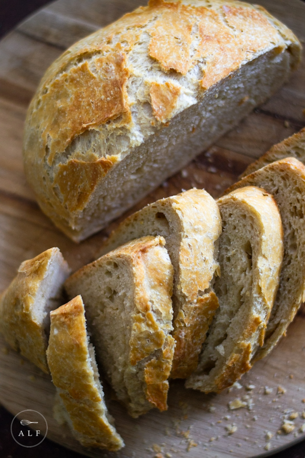 FRESH ARTISAN BREAD (NO KNEAD)